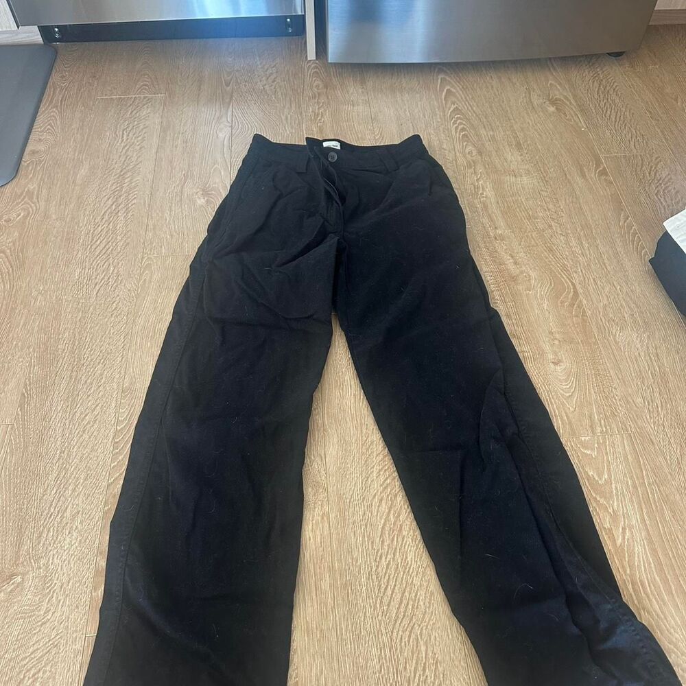 Aritzia Women's Black Trousers